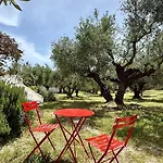 Gaia Villa Methone